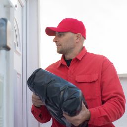 Courier & Logistics